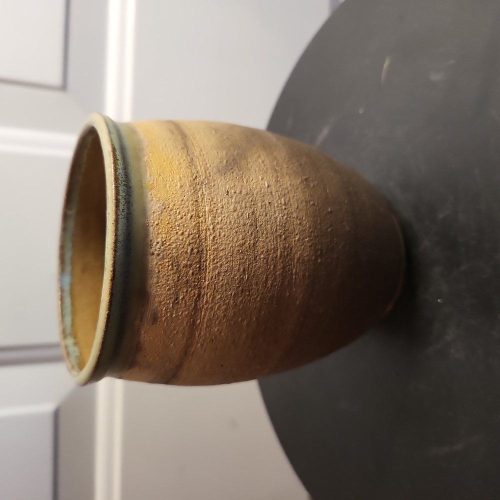 Signed MCM Studio Pottery Ceramic  Vessel R. Walker 4.5"